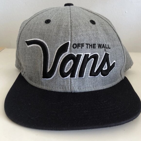 Vans “Off The Wall” Gray And Black Snap Back Adjustable Hat Cap - Picture 1 of 3